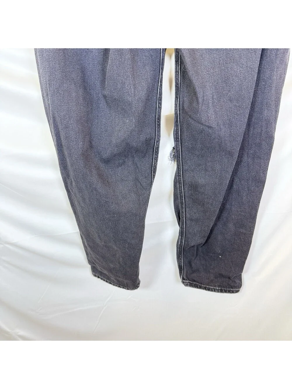 American Eagle Mom Jeans Black/Gray Denim Jeans Cotton Distressed Size 4 Reg